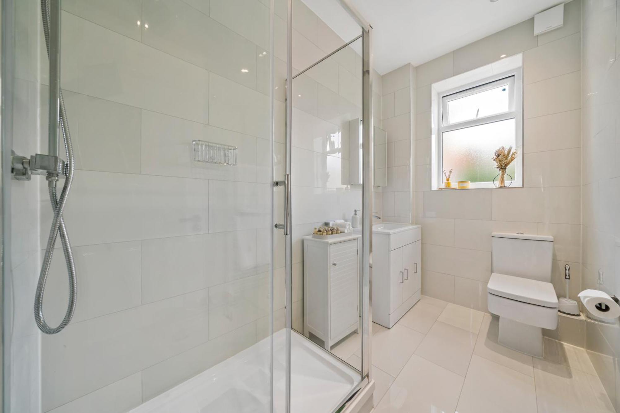 2025 Award Winning - 2 Bedroom Luxury Apartment Next To Wembley Stadium Лондон Екстер'єр фото